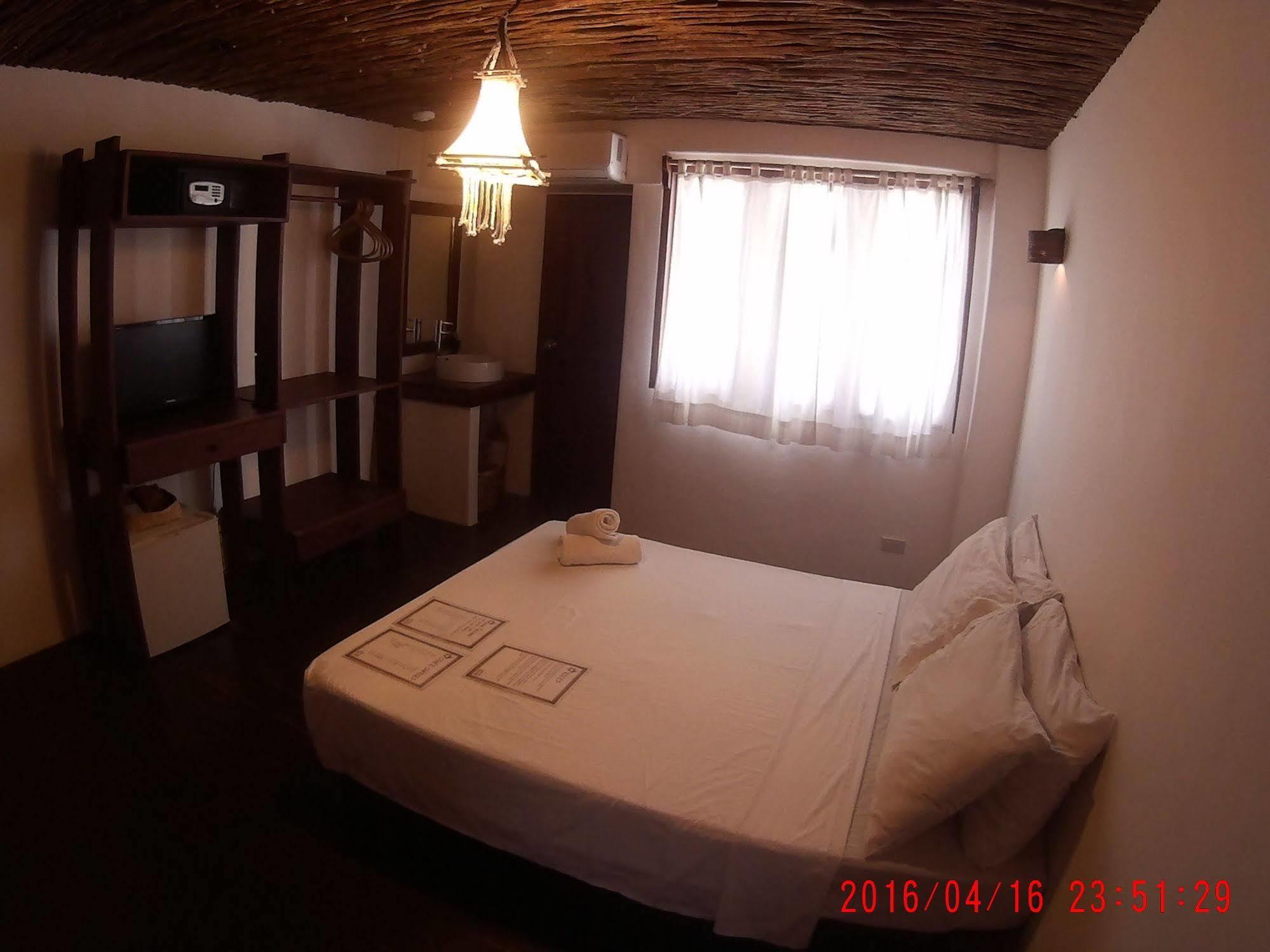 Boracay Coco Huts Hotel Balabag  Exterior foto